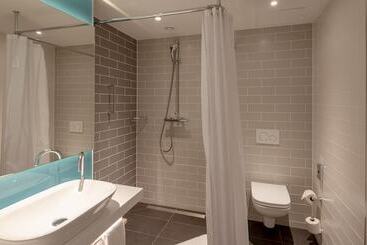 هتل Holiday Inn Express   Offenbach, An Ihg