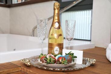 هتل Limak Skopje Luxury