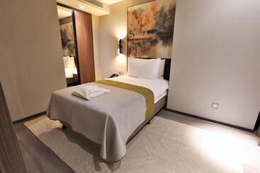 هتل Limak Skopje Luxury