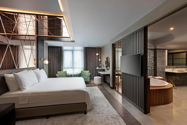 هتل Limak Skopje Luxury