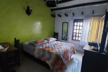 هتل Salamandra Tunja