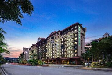 هتل Wingate By Wyndham Xishuangbanna