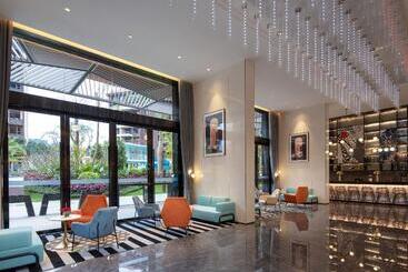 هتل Wingate By Wyndham Xishuangbanna