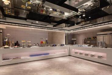هتل Wingate By Wyndham Xishuangbanna