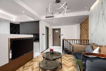 هتل Wingate By Wyndham Xishuangbanna