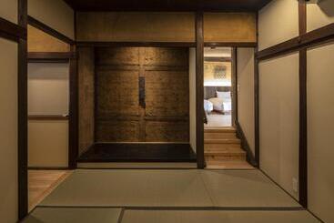 Nipponia Hotel Ozu Castle Town