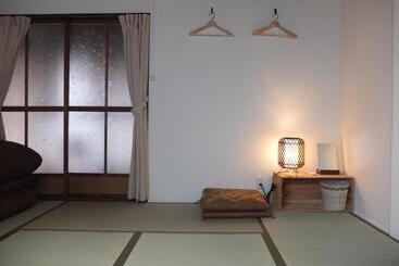 پانسیون Yomogi Guesthouse