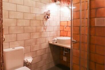 Tilia Hostel