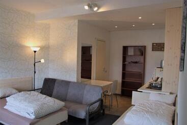 پانسیون Jurgis Guest House