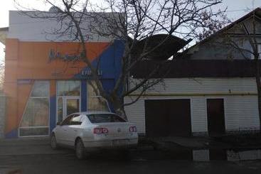 پانسیون хостел Maxi