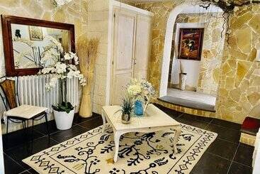 پانسیون Villa Di L Abbiu House