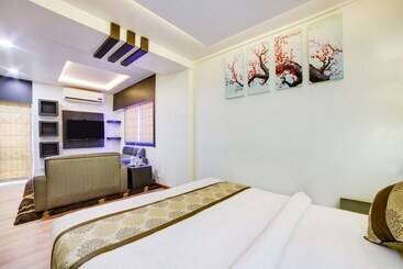 Capital O 507 Hotel Makalu