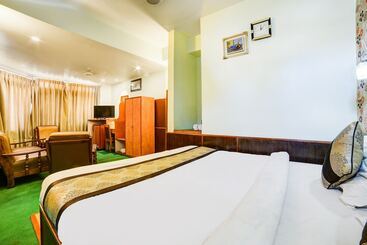Capital O 507 Hotel Makalu