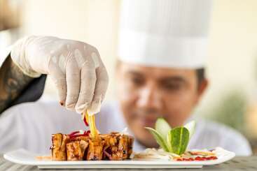 Dreamland Gold Resort &