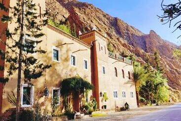 هتل Auberge La Fibule Du Dades