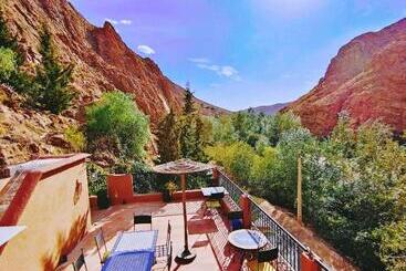 هتل Auberge La Fibule Du Dades