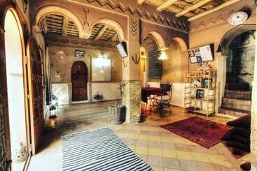 هتل Auberge La Fibule Du Dades