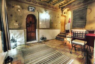 هتل Auberge La Fibule Du Dades