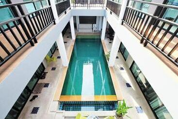 هتل Tina Boutique Resort By Oyo Rooms