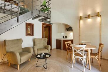 Winery Hotel 1870