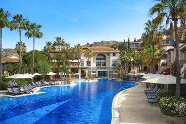 Columbia Beach Resort - Pissouri