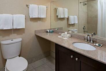 Delta Hotels By Marriott Grand Okanagan Resort