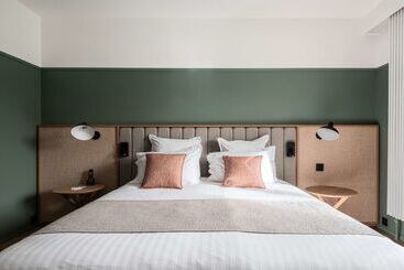 هتل Best Western Plus L Orée Paris Sud