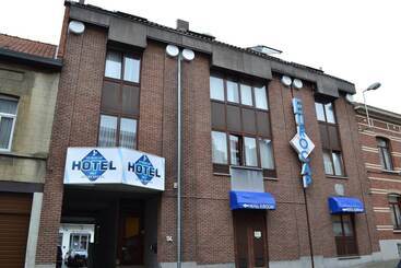 Sky Apart Hotel   Hotel Eurocap - Jette