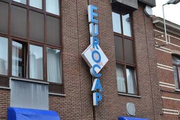 Sky Apart Hotel   Hotel Eurocap