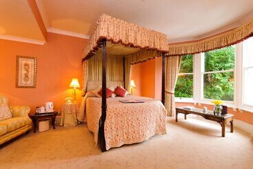 هتل Glen Yr Afon House