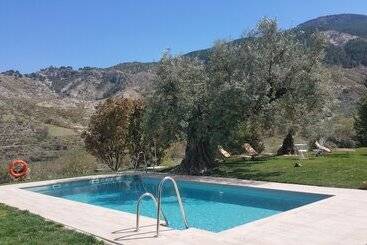هتل روستایی La Almunia Del Valle