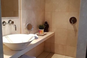 هتل La Villa Marbella