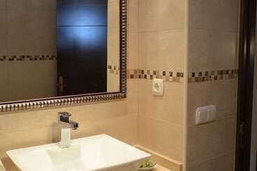 هتل La Villa Marbella