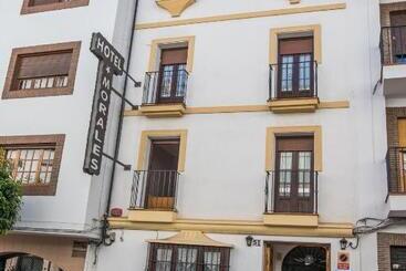 Hotel Morales