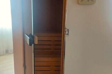 هتل Puerta De Ocaña