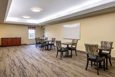 هتل Quality Inn & Suites Amsterdam