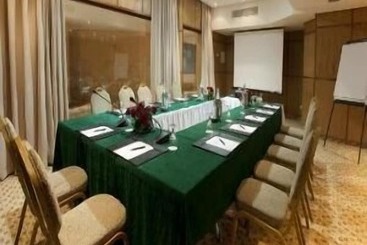 هتل Regency Tunis
