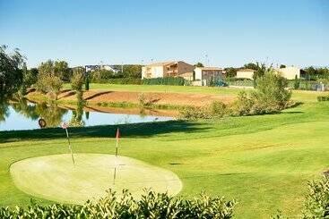 Residhotel Golf Grand Avignon