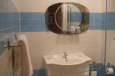 هتل Residencial Pinto