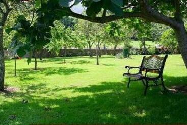هتل روستایی Casa De Aldea El Frade
