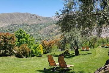 هتل روستایی La Almunia Del Valle