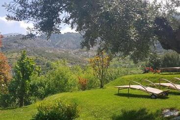 هتل روستایی La Almunia Del Valle