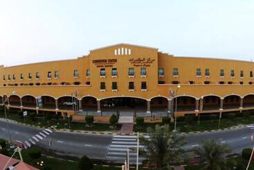 هتل The Convention Center & Royal Suites
