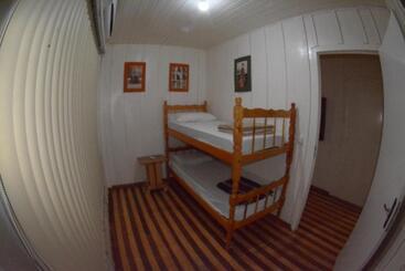 پانسیون Iguassu Eco Hostel   Iguassuecohostel   Eco Suítes