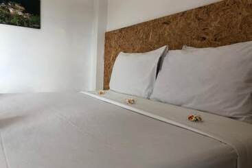 هتل Anattaya Holiday Home