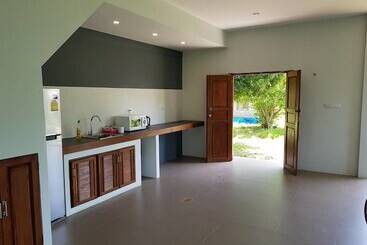 هتل Anattaya Holiday Home