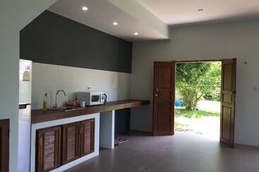 هتل Anattaya Holiday Home
