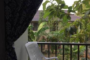 هتل Anattaya Holiday Home