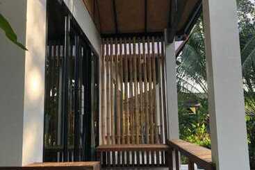 هتل Anattaya Holiday Home