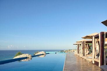 Xcaret Arte  All Parks All Fun Inclusive  Adults Only - Solidaridad